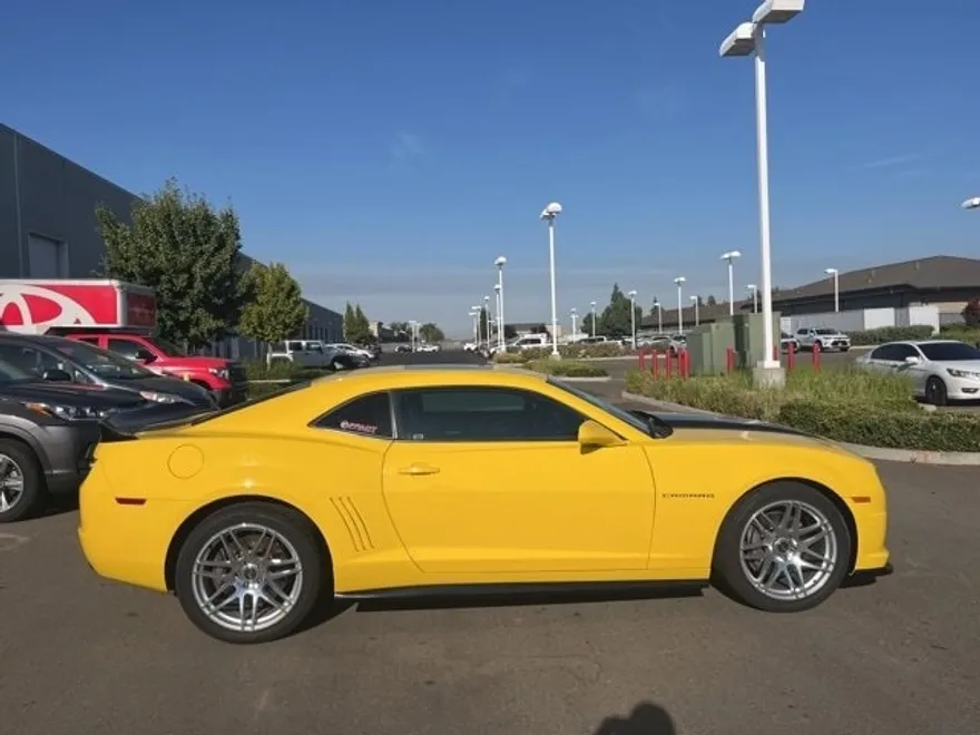 2011 Chevrolet Camaro 2SS photo 1