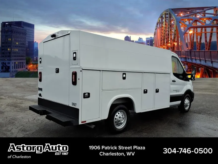 2023 Ford Transit photo 1