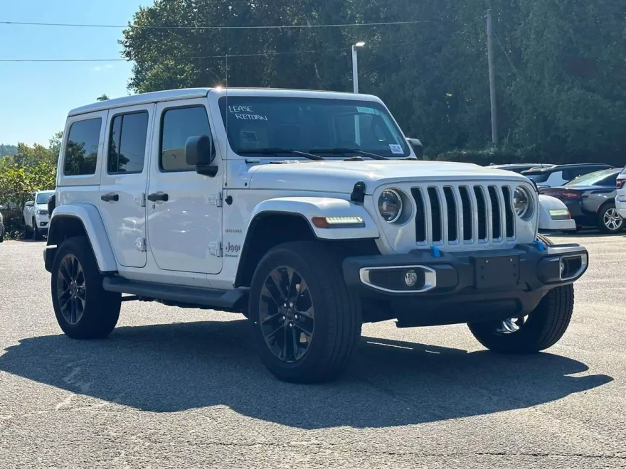 2023 Jeep Wrangler 4xe Sahara Sport photo 1