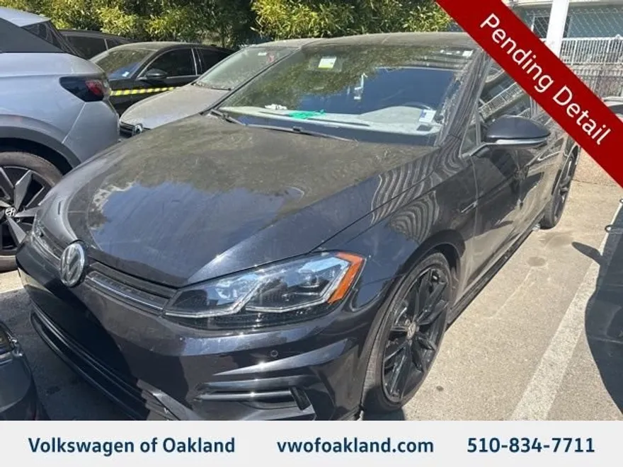 2019 Volkswagen Golf R 4Motion photo 1