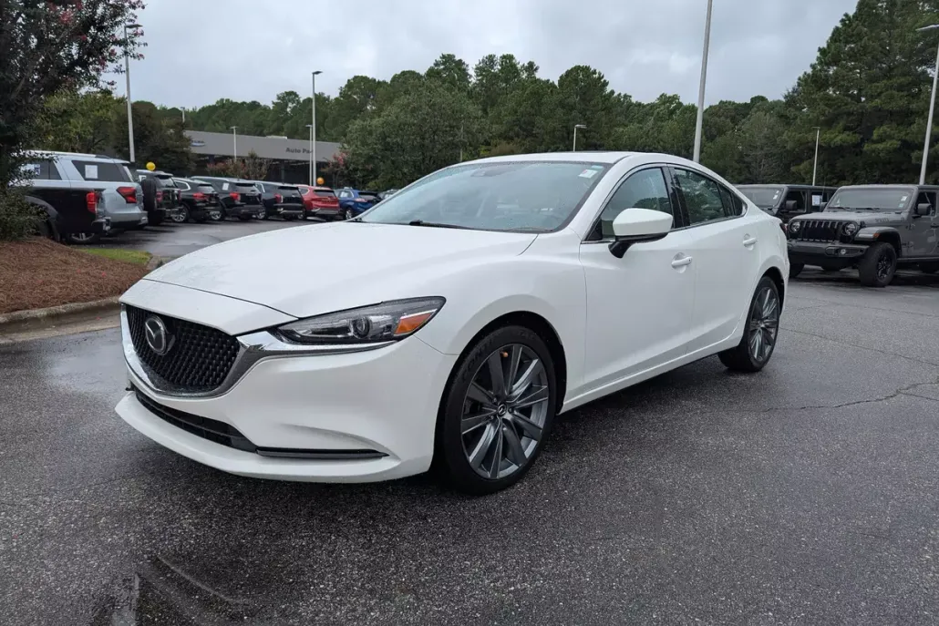 2020 Mazda Mazda6 Grand Touring photo 1