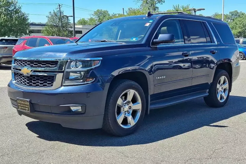 2018 Chevrolet Tahoe LT Z71 photo 1