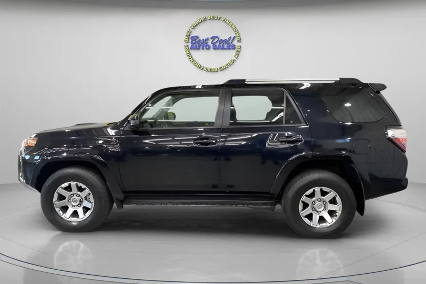 2016 Toyota 4Runner Trail 4WD photo 1