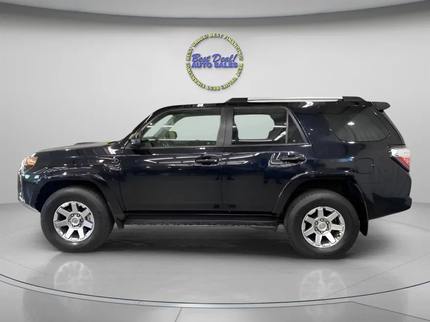 2016 Toyota 4Runner Trail 4WD photo 1