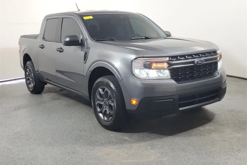2024 Ford Maverick XLT photo 1