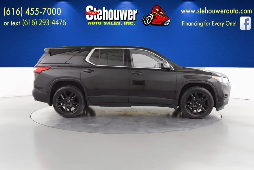 2019 Chevrolet Traverse LS photo 1