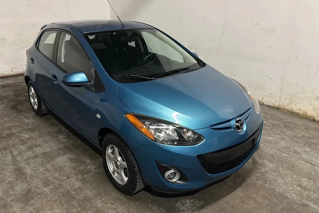 2012 Mazda Mazda2 Touring photo 1