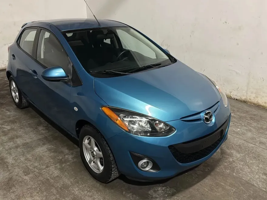 2012 Mazda Mazda2 Touring photo 1