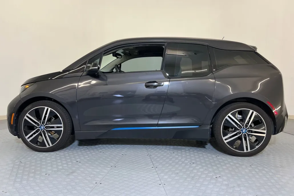 2015 Bmw i3 3-Series photo 1