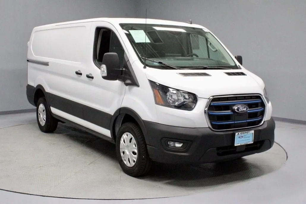 2023 Ford Transit photo 1
