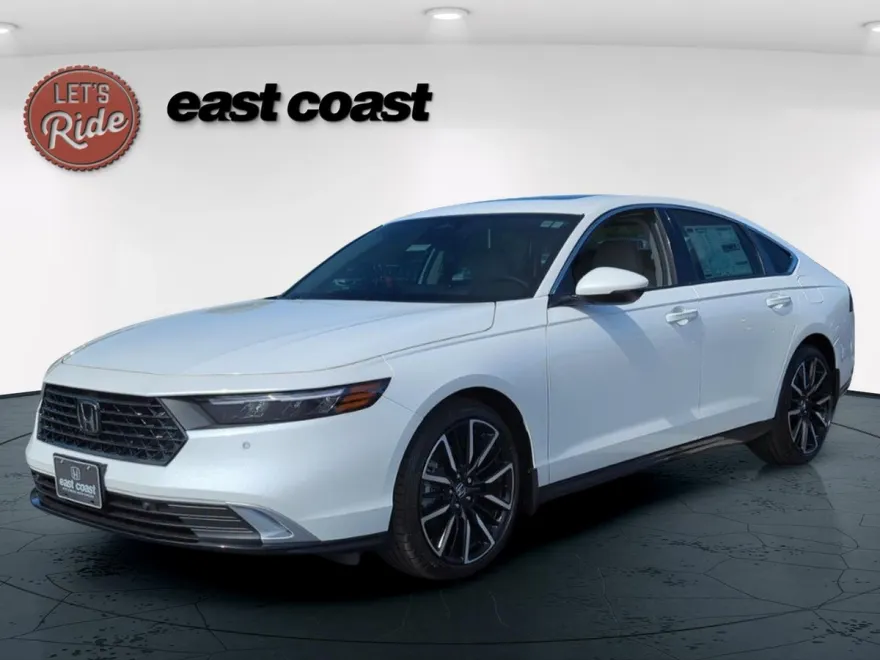2025 Honda Accord Hybrid Touring photo 1