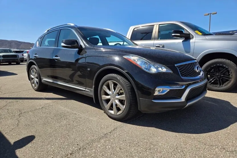 2017 Infiniti QX50 Base photo 1