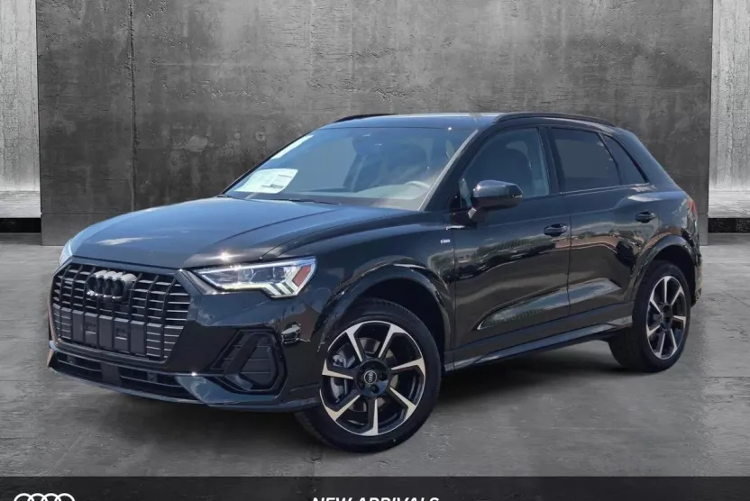 2025 Audi Q3 S line Premium Plus photo 1