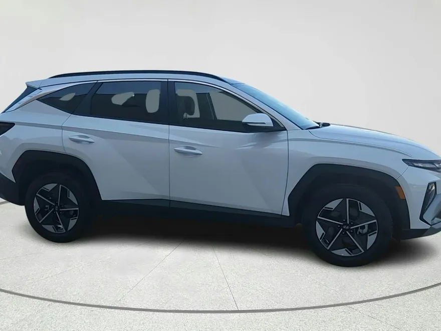 2025 Hyundai Tucson Hybrid SEL Convenience photo 1