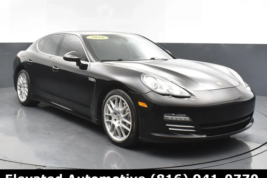 2010 Porsche Panamera 4S photo 1