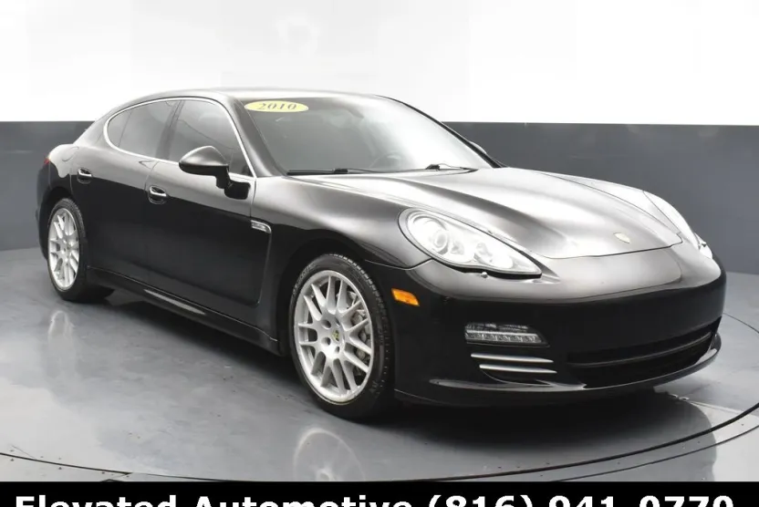 2010 Porsche Panamera 4S photo 1