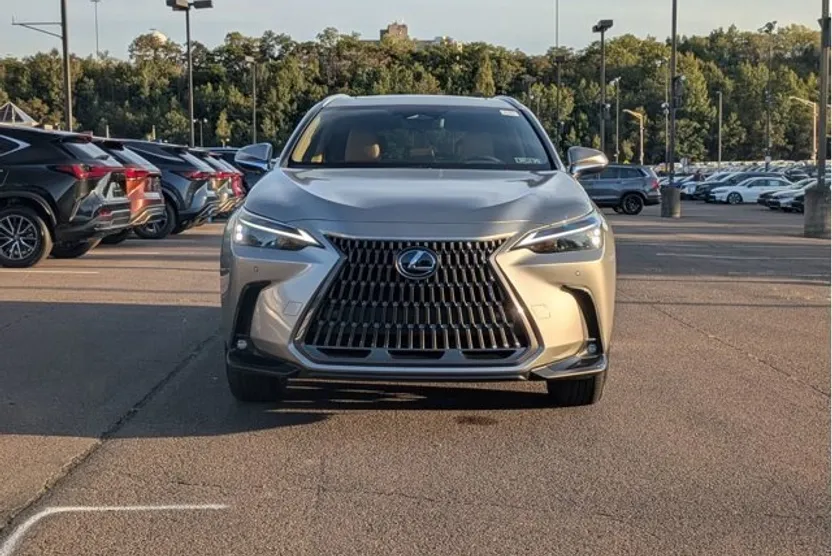 2026 Lexus NX 350 Premium photo 1