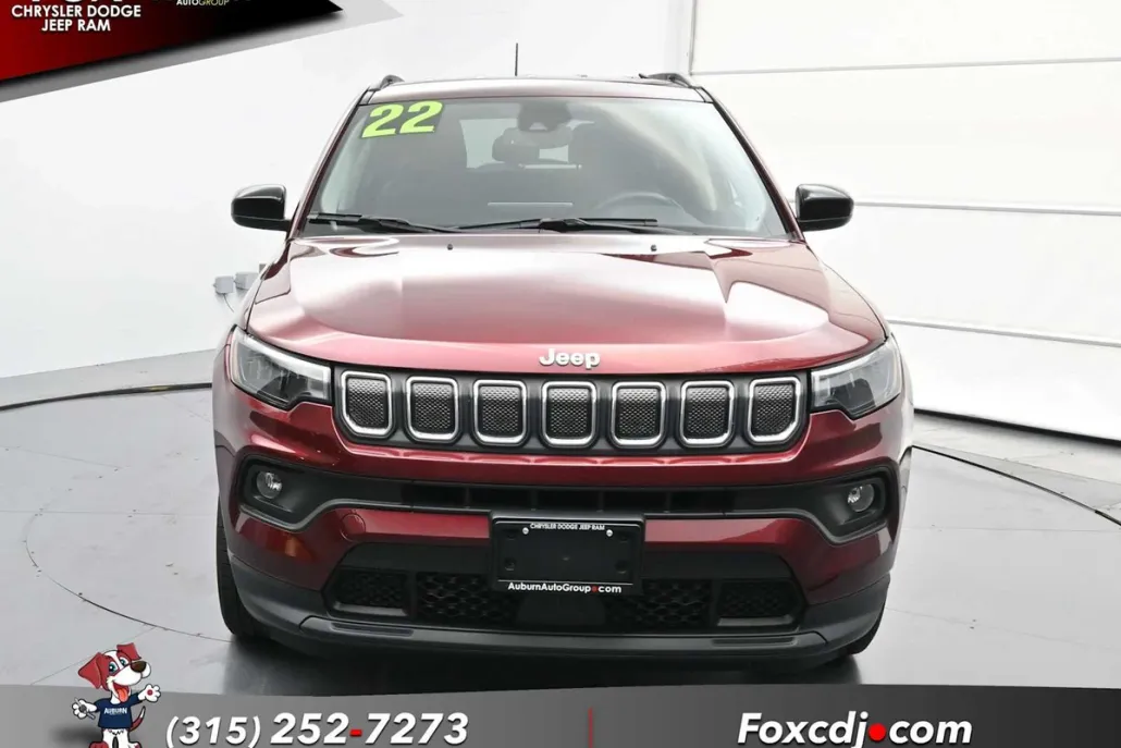 2022 Jeep Compass Latitude photo 1