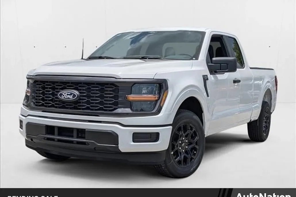 2025 Ford F-150 STX photo 1