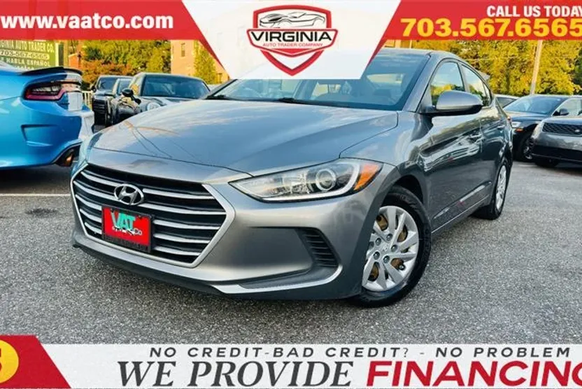 2017 Hyundai Elantra SE photo 1