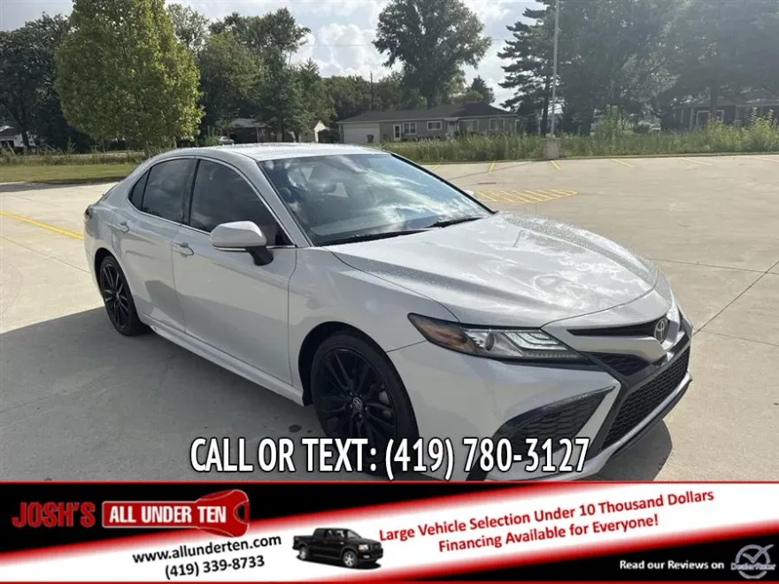 2022 Toyota Camry XSE photo 1