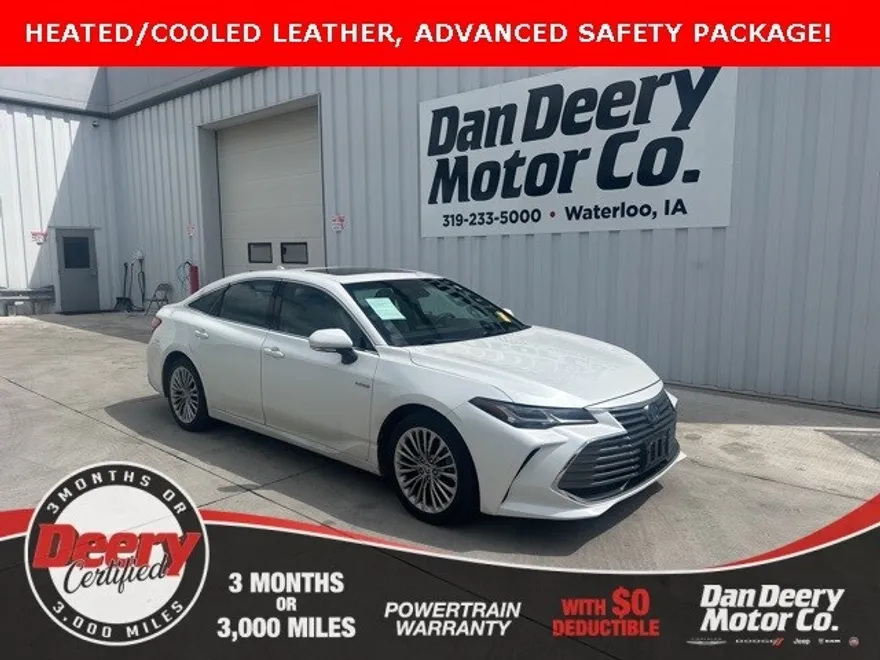 2021 Toyota Avalon Hybrid Limited photo 1
