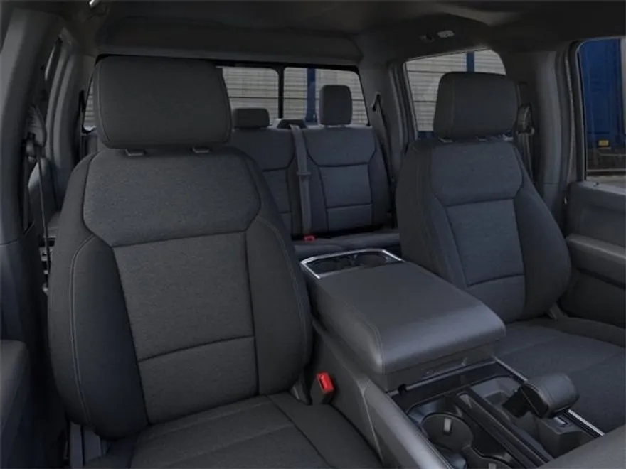 2025 Ford F-150 XLT photo 10