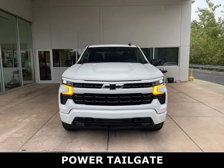 2025 Chevrolet Silverado 1500 RST photo 1