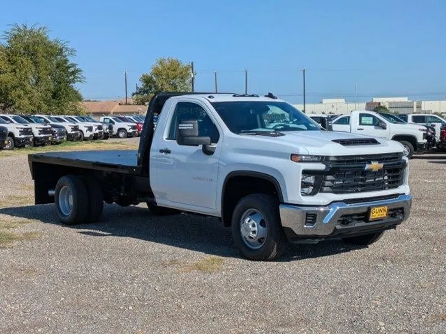 2025 Chevrolet Silverado 3500HD Work Truck photo 1