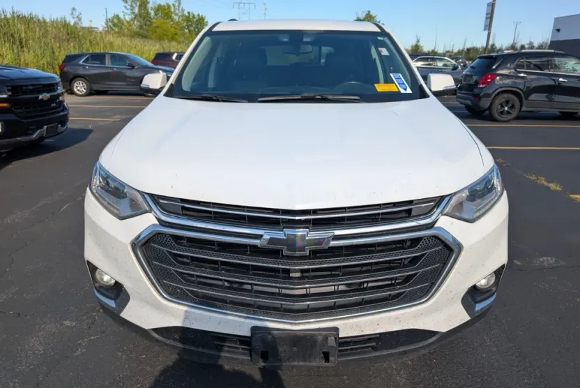 2019 Chevrolet Traverse Cloth 1LT photo 1