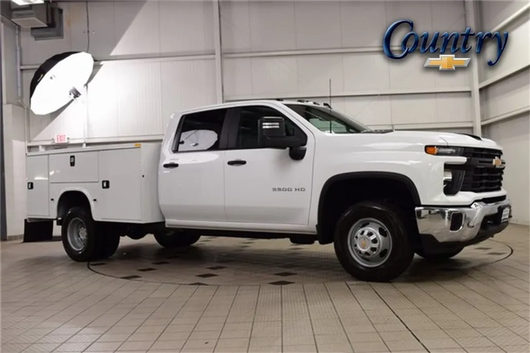 2025 Chevrolet Silverado 3500HD Work Truck photo 1