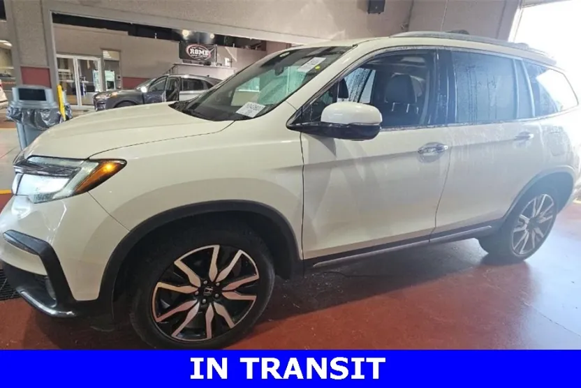 2019 Honda Pilot Elite photo 1