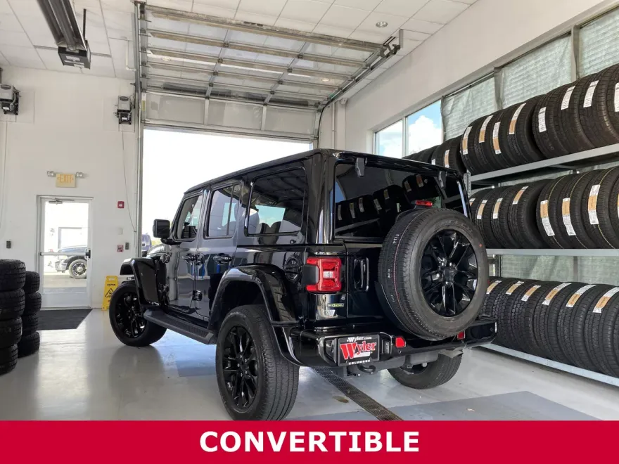 2021 Jeep Wrangler Unlimited Sahara High Altitude photo 1