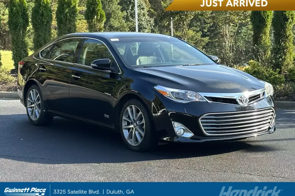 2015 Toyota Avalon XLE Touring photo 1