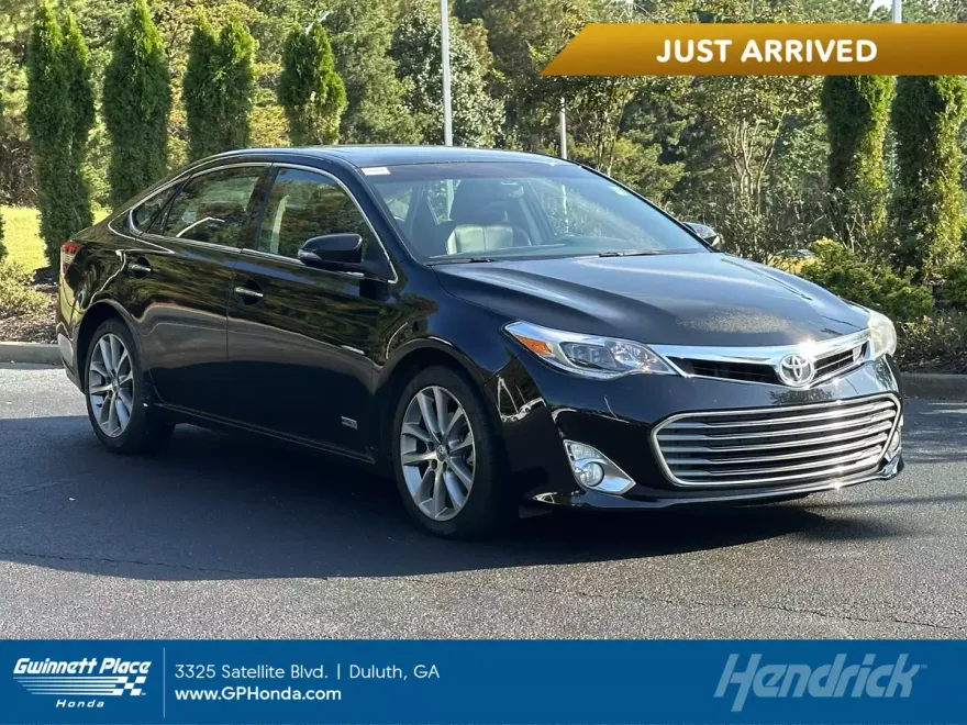 2015 Toyota Avalon XLE Touring photo 1