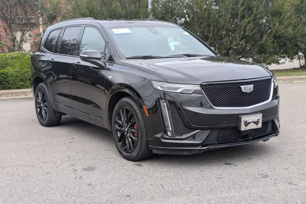 2024 Cadillac XT6 Sport photo 1