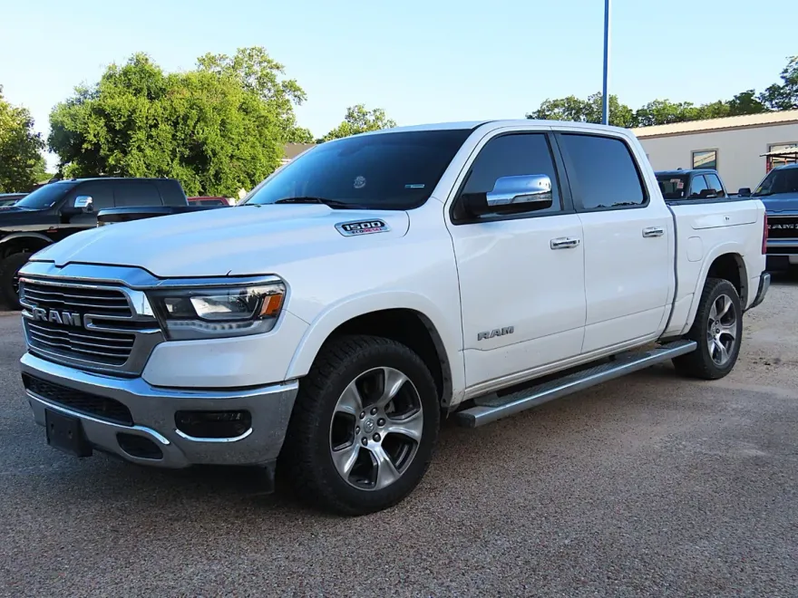 2020 Ram 1500 Laramie photo 1