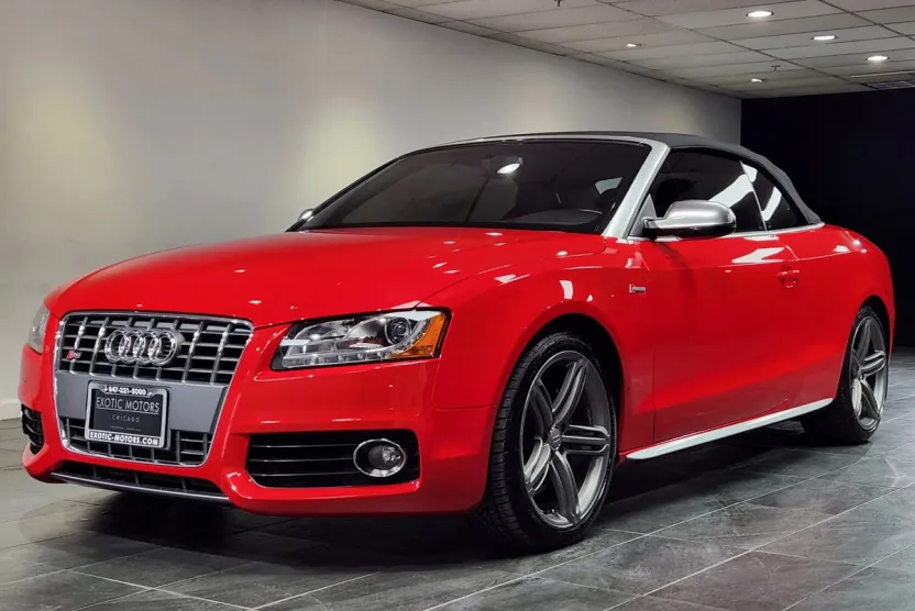 2012 Audi S5 Prestige photo 1