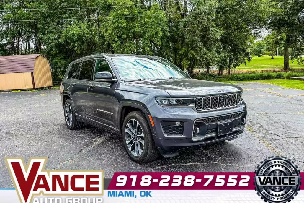 2024 Jeep Grand Cherokee Overland photo 1