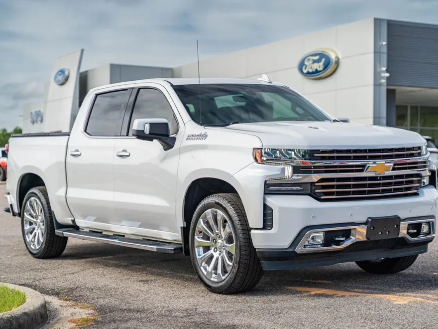 2021 Chevrolet Silverado 1500 High Country photo 1