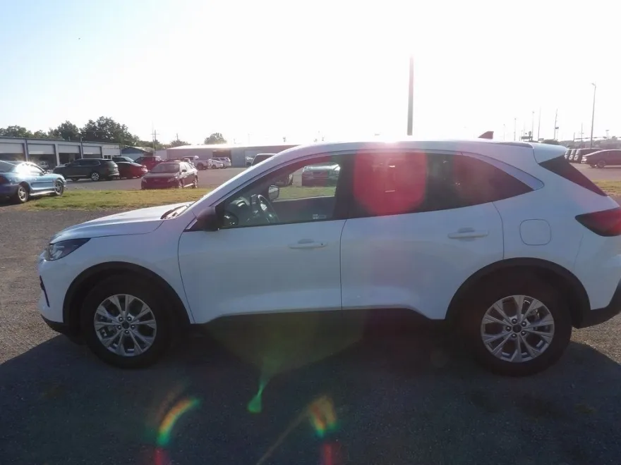 2024 Ford Escape Active photo 1