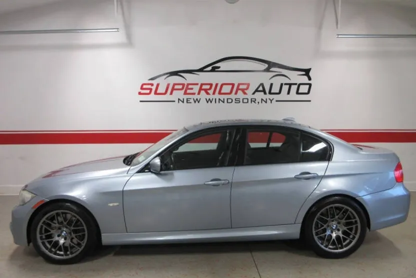 2011 Bmw 335i xDrive photo 1