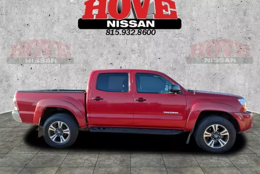 2011 Toyota Tacoma Base photo 1