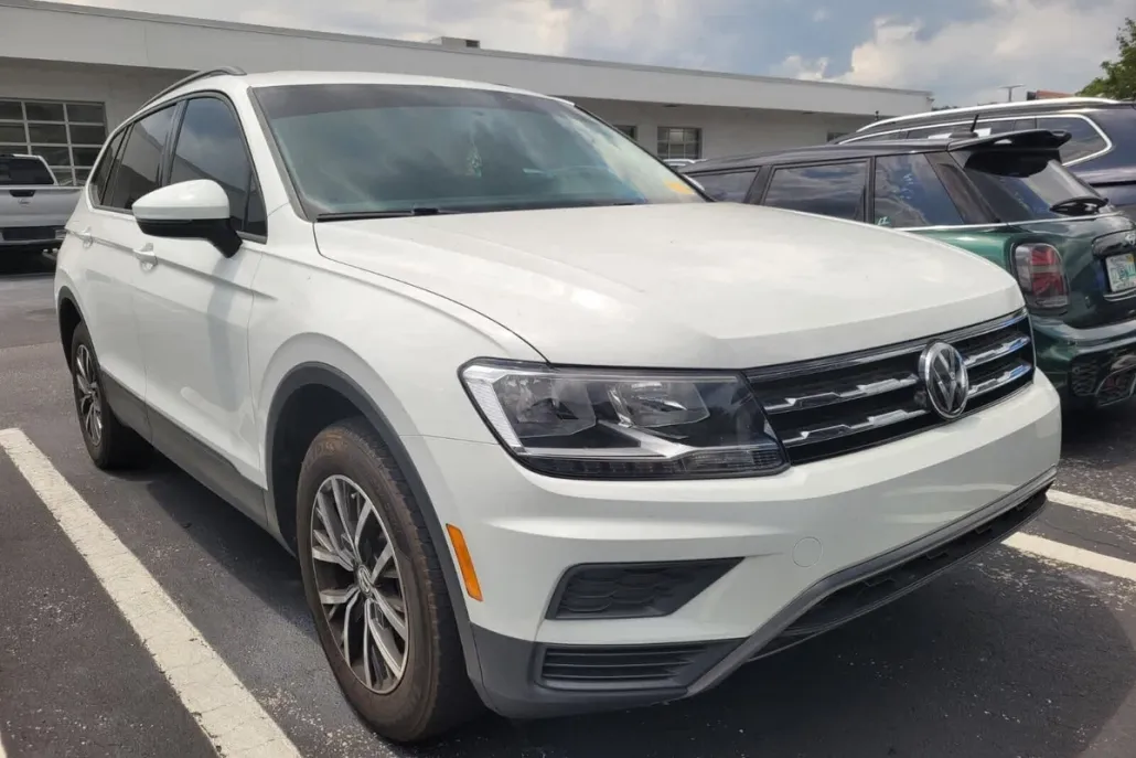 2021 Volkswagen Tiguan S photo 1