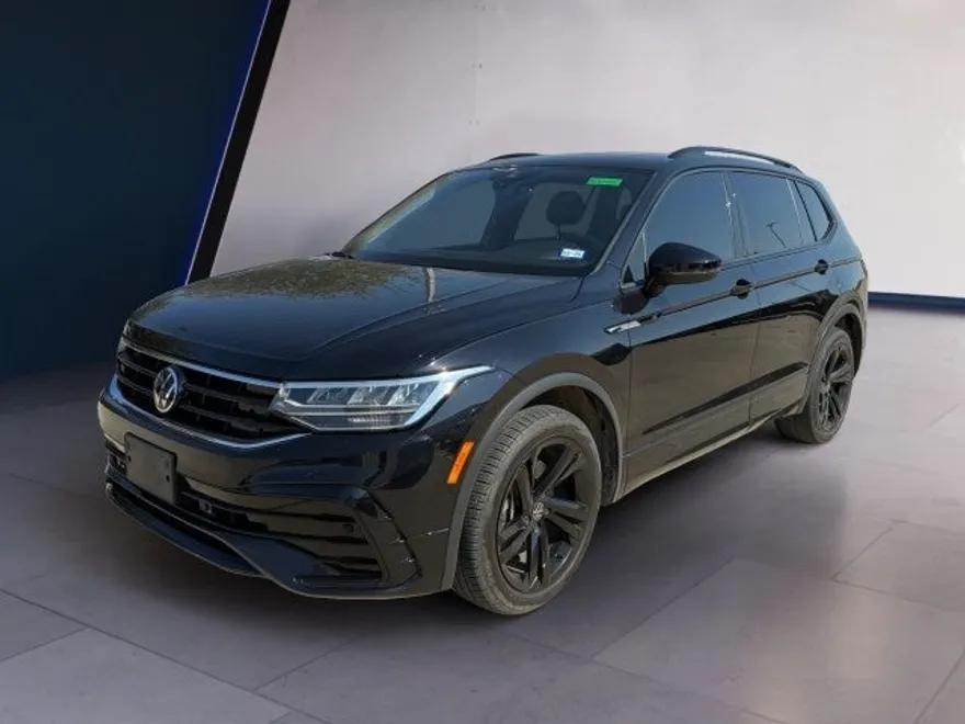 2023 Volkswagen Tiguan SE R-Line Black photo 1