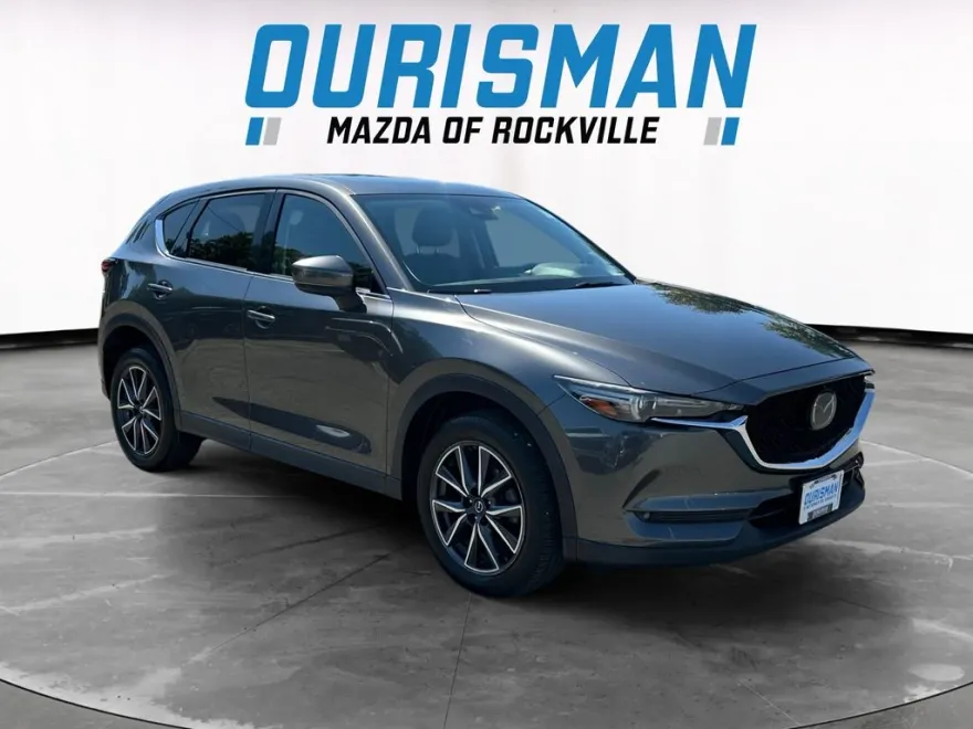 2017 Mazda CX-5 Grand Touring photo 1