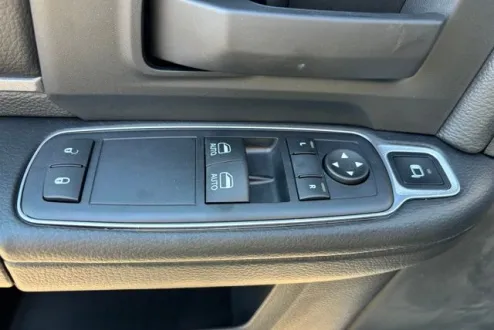 2024 Ram 5500 Tradesman photo 3