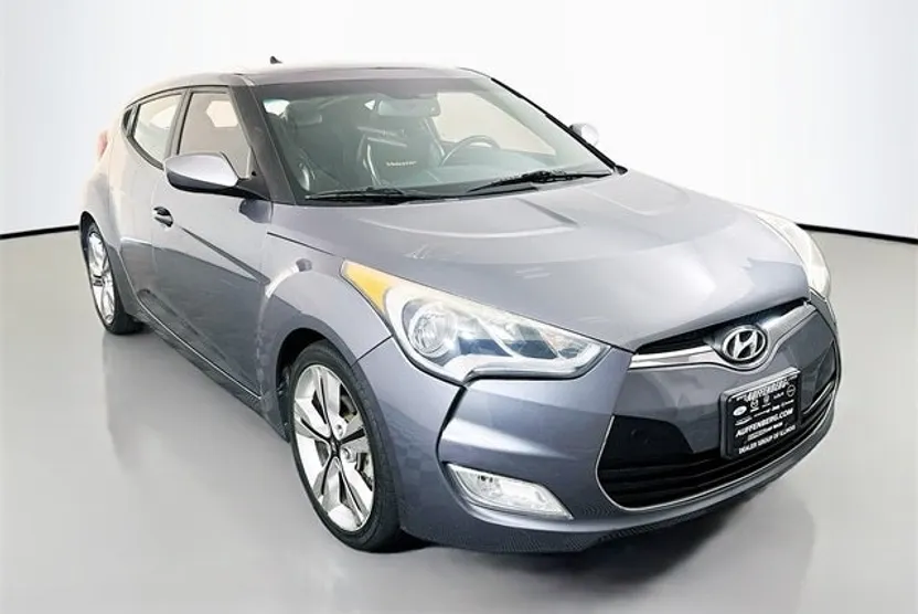 2016 Hyundai Veloster Base photo 1