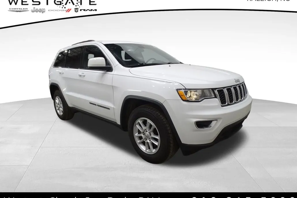 2019 Jeep Grand Cherokee Laredo E photo 1