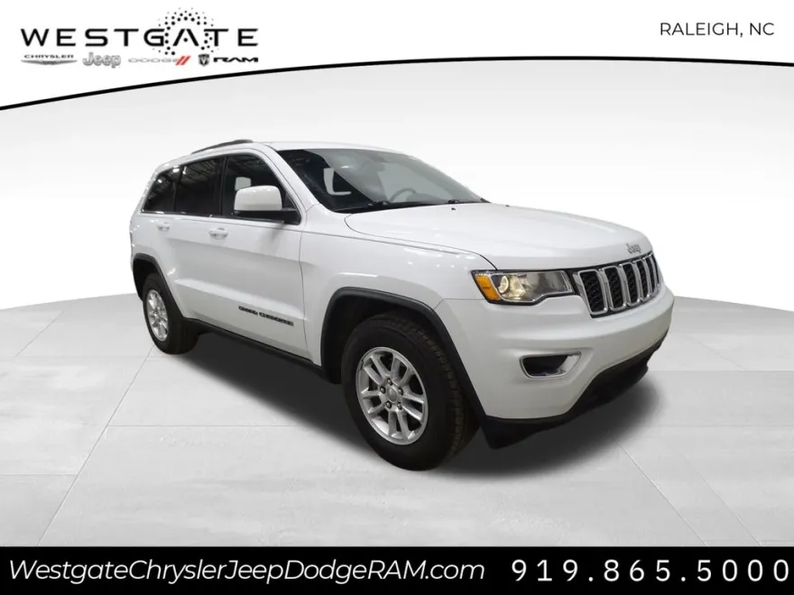 2019 Jeep Grand Cherokee Laredo E photo 1